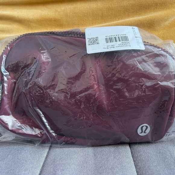 Lululemon belt bag, merlot, brand new with tag and in bag. - Picture 3 of 5
